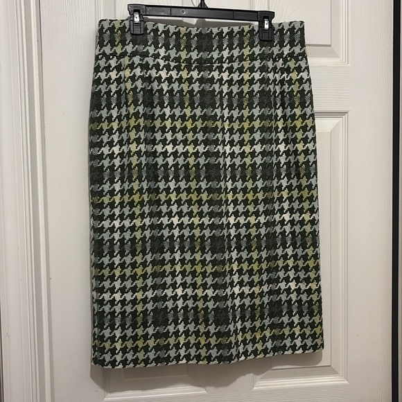 Identity by Lord & Taylor - Picture 3 of 6